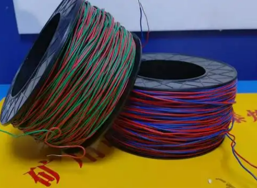 平房放炮线的主要材质有哪些？不同材质的适用场景有何区别？